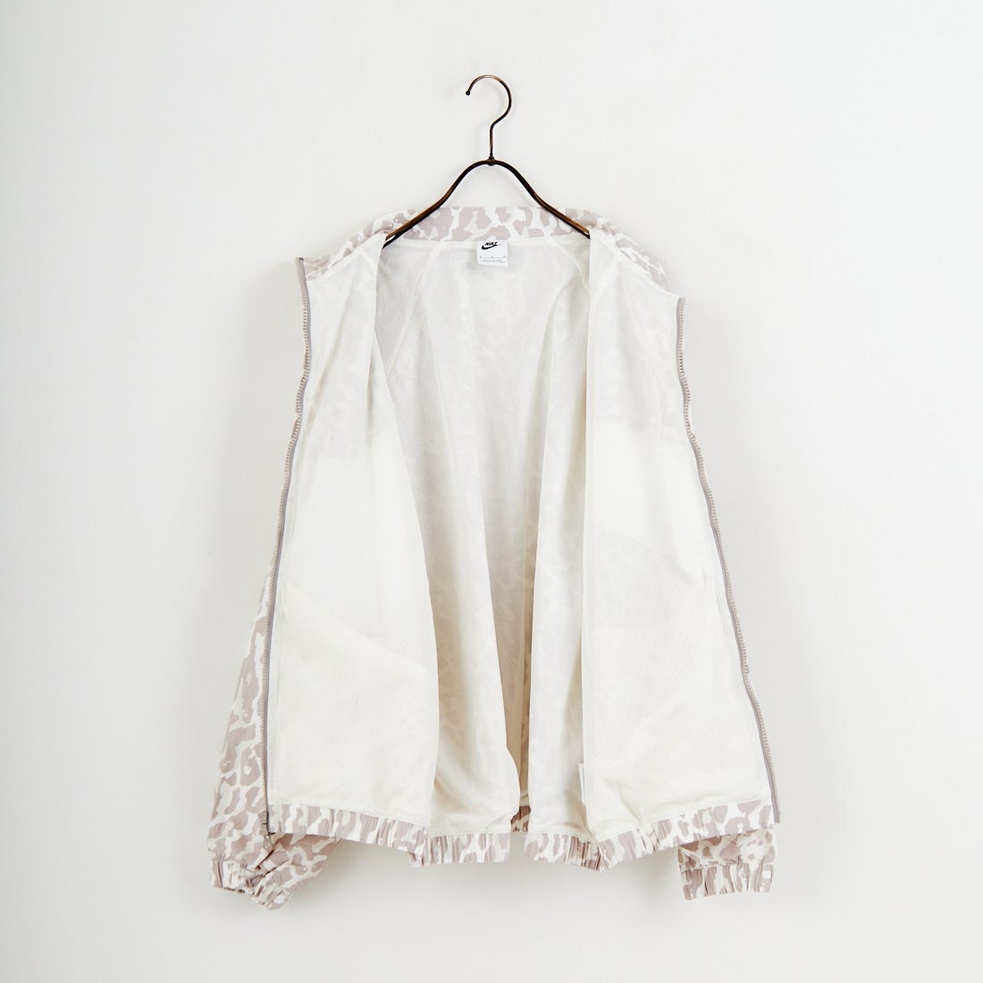 NIKE [ナイキ] ウィメンズ ウーブンプリンテッドジャケット [IB7264] 009 COLLEG