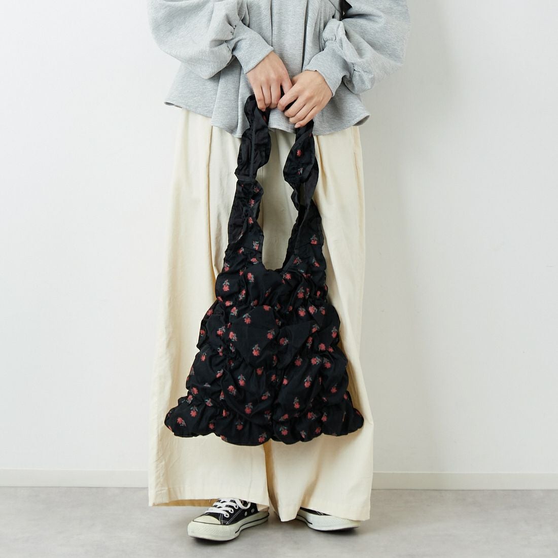 Casselini [キャセリーニ] スクエアギャザートートバッグ [254-110508] ﾌﾞﾗｯｸ