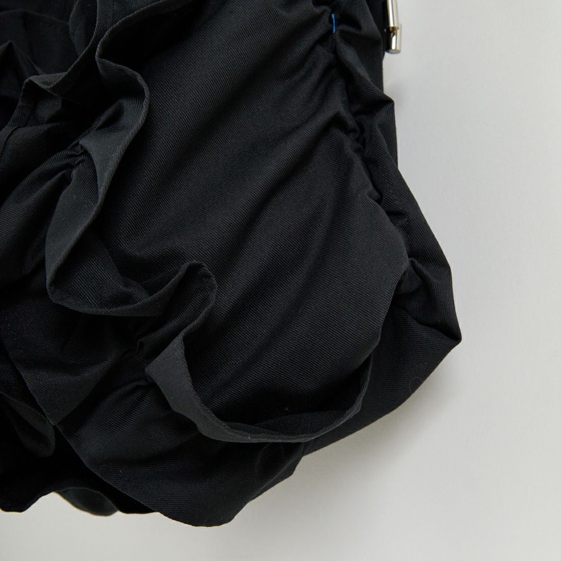 Casselini [キャセリーニ] ボリュームフリルビッグショルダーバッグ [244-110524] ﾌﾞﾗｯｸ