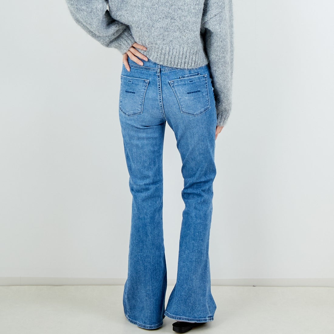 YANUK [ヤヌーク] ブーツカット [57153341] FLB &&モデル身長：162cm 着用サイズ：25&&