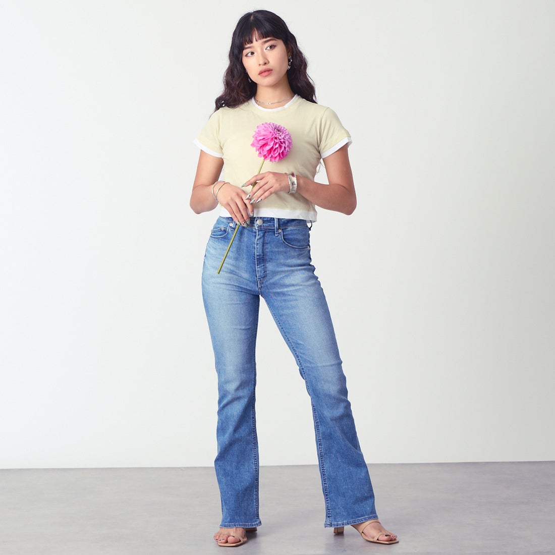 YANUK [ヤヌーク] ブーツカット [57153341] FLB &&モデル身長：162cm 着用サイズ：25&&