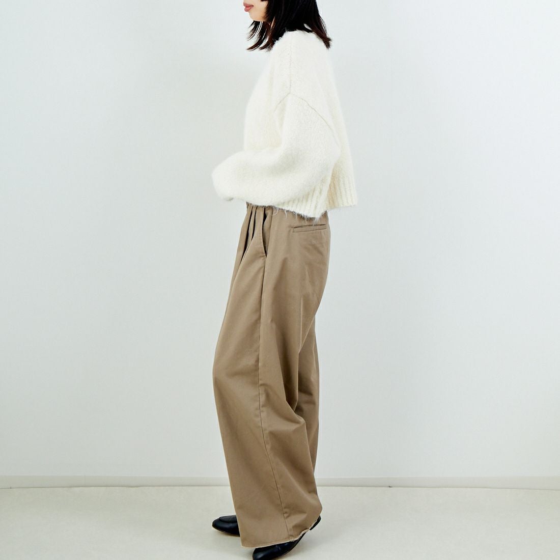 Jeans Factory Clothes [ジーンズファクトリークローズ] 3G ファーストレッチプルオーバー [11256537] 031 ｵﾌ &&モデル身長：162cm 着用サイズ：F&&