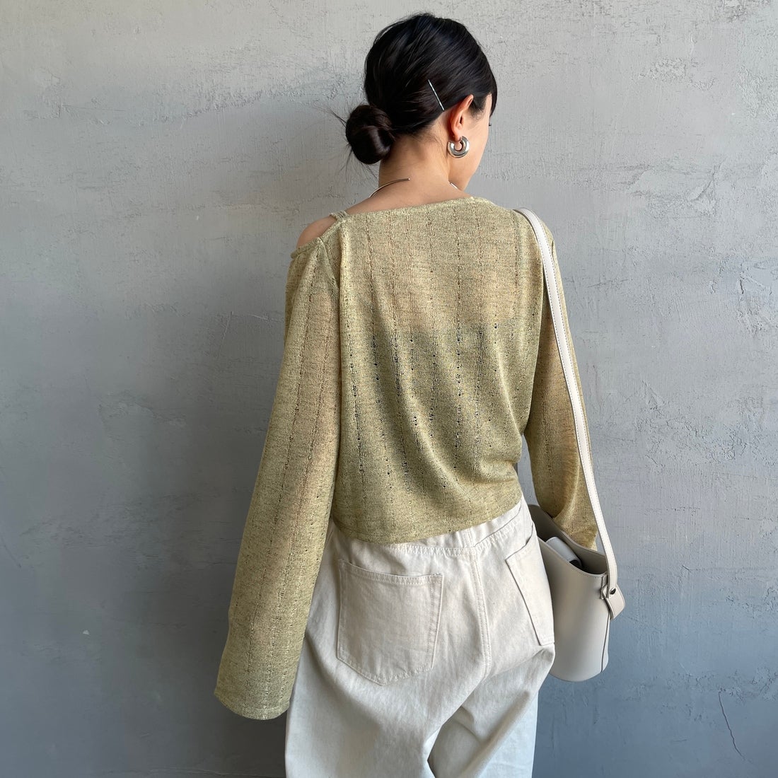 nenom [ネノム] ワンオフショルダー ギャザーリボンTシャツ [NE26312004] 37 MINT &&モデル身長：150cm 着用サイズ：F&&