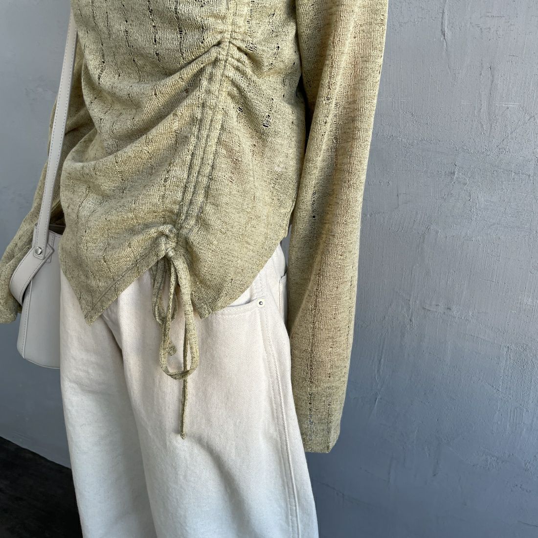 nenom [ネノム] ワンオフショルダー ギャザーリボンTシャツ [NE26312004] 37 MINT &&モデル身長：150cm 着用サイズ：F&&