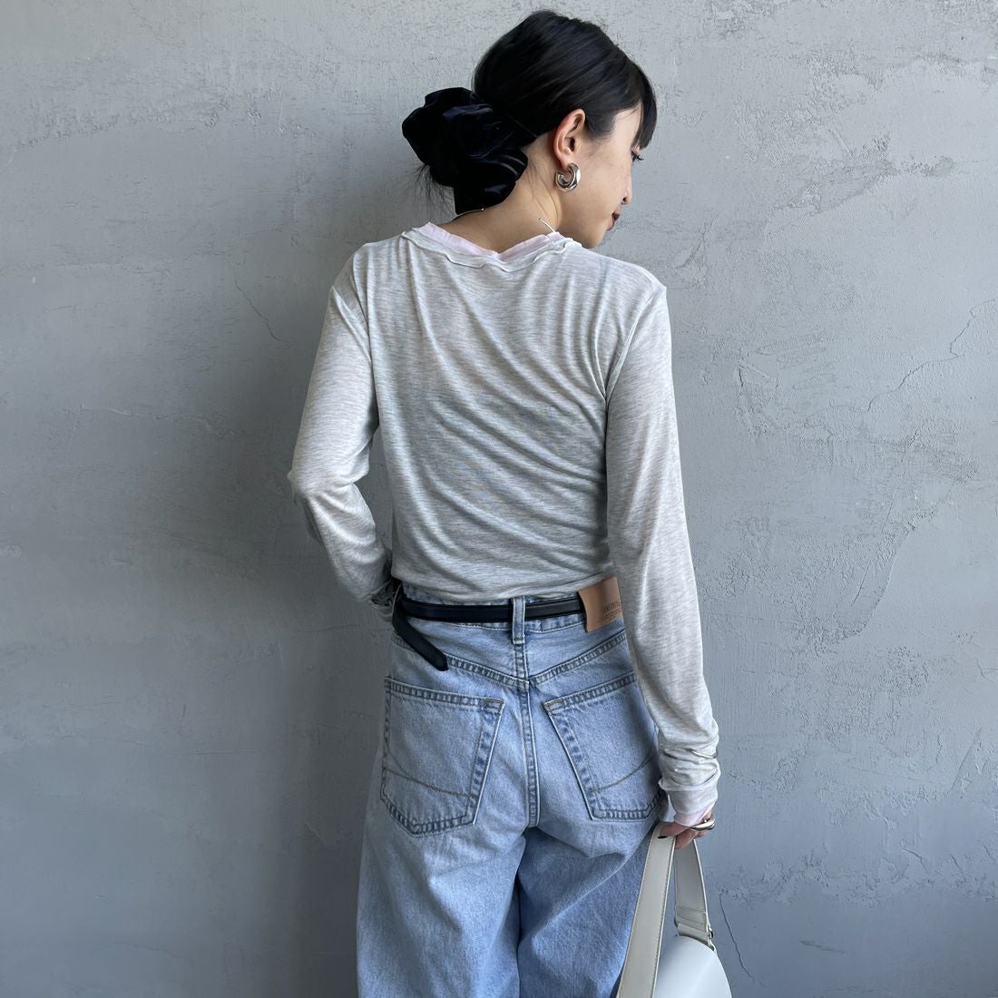 nenom [ネノム] シアーレイヤードロンT [NE26312002] 20 OAT/PNK &&モデル身長：150cm 着用サイズ：F&&