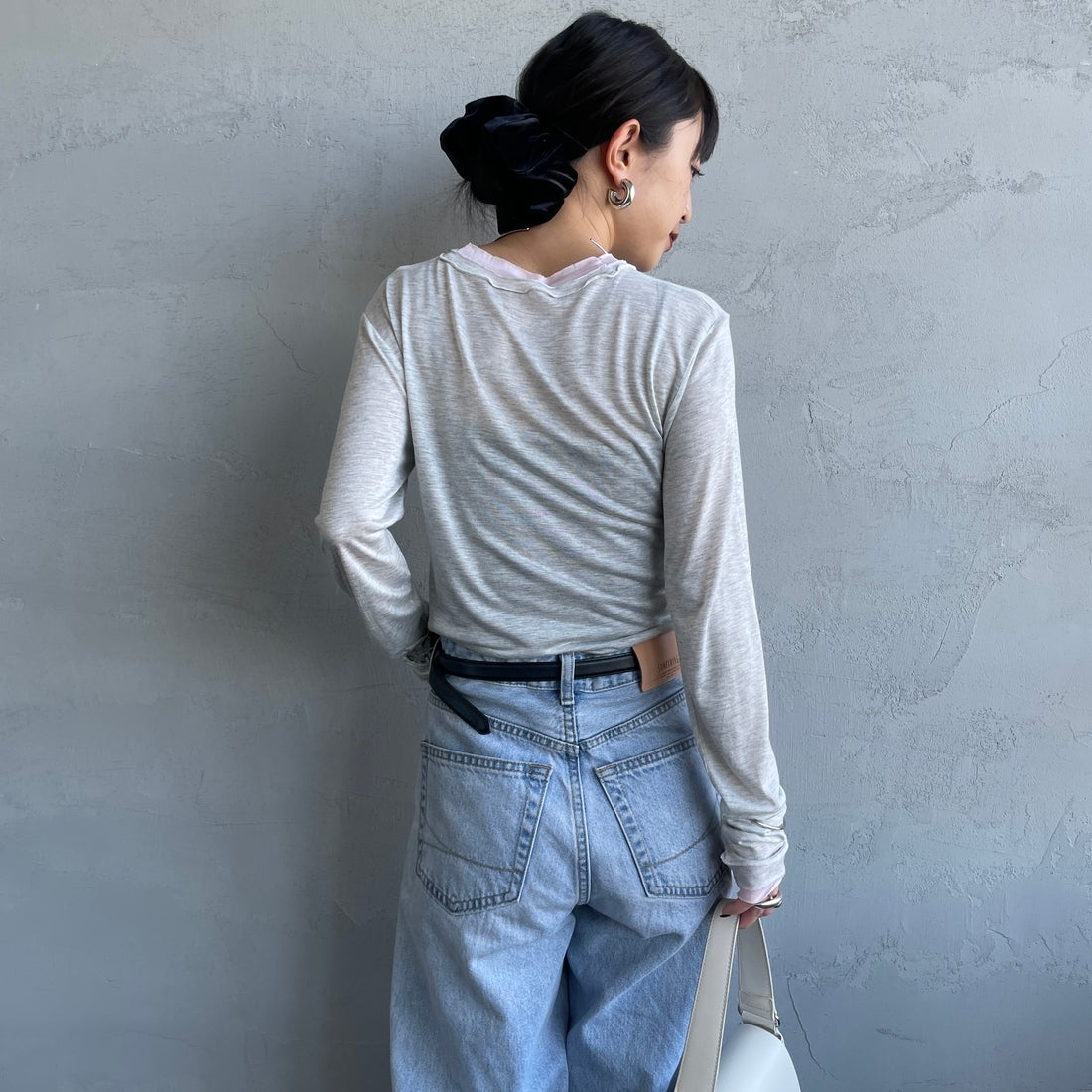 nenom [ネノム] シアーレイヤードロンT [NE26312002] 20 OAT/PNK &&モデル身長：150cm 着用サイズ：F&&