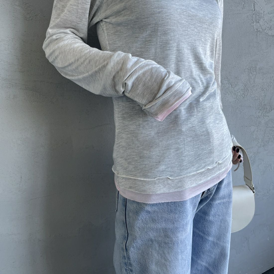 nenom [ネノム] シアーレイヤードロンT [NE26312002] 20 OAT/PNK &&モデル身長：150cm 着用サイズ：F&&