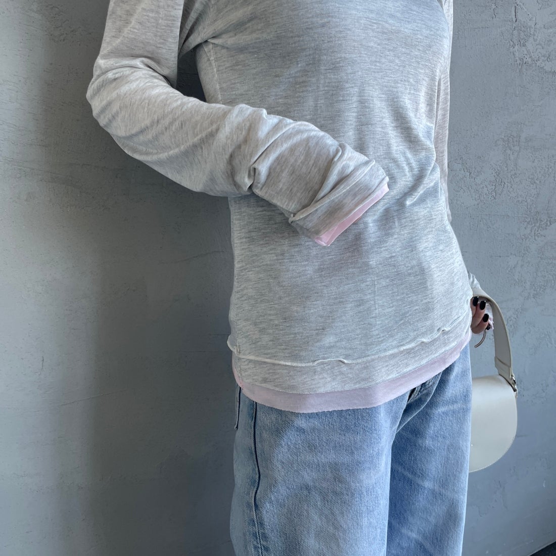 nenom [ネノム] シアーレイヤードロンT [NE26312002] 20 OAT/PNK &&モデル身長：150cm 着用サイズ：F&&