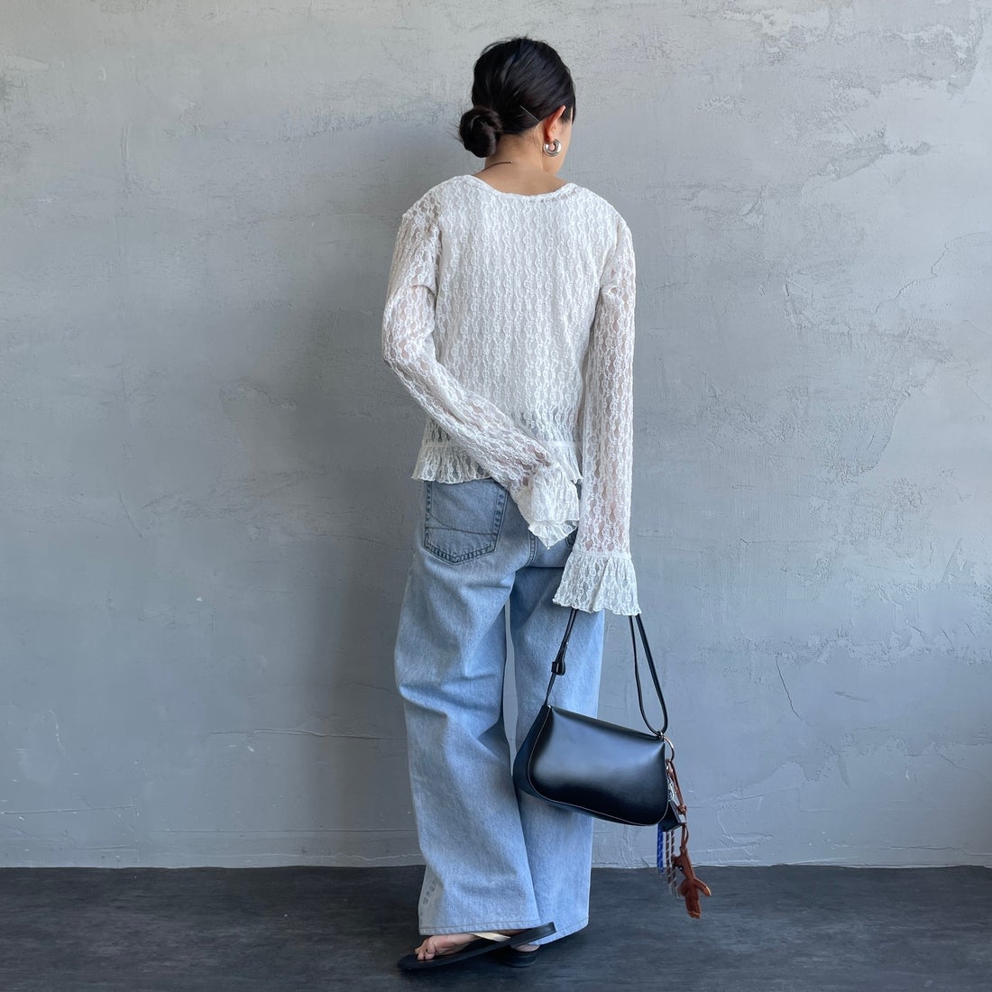 nenom [ネノム] マルチWAY レースペプラムカーディガン [NE26312001] 02 OFF &&モデル身長：150cm 着用サイズ：F&&