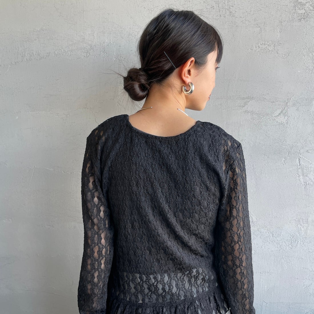 nenom [ネノム] マルチWAY レースペプラムカーディガン [NE26312001] 09 BLACK &&モデル身長：150cm 着用サイズ：F&&