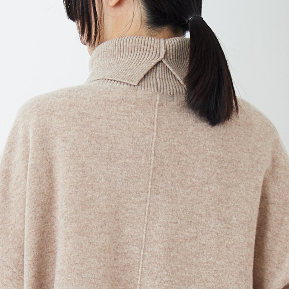 Jeans Factory Clothes [ジーンズファクトリークローズ] 12G メリノウールオフタートルネックニット [11256554] 033 ﾍﾞｰｼﾞｭ &&モデル身長：162cm 着用サイズ：F&&