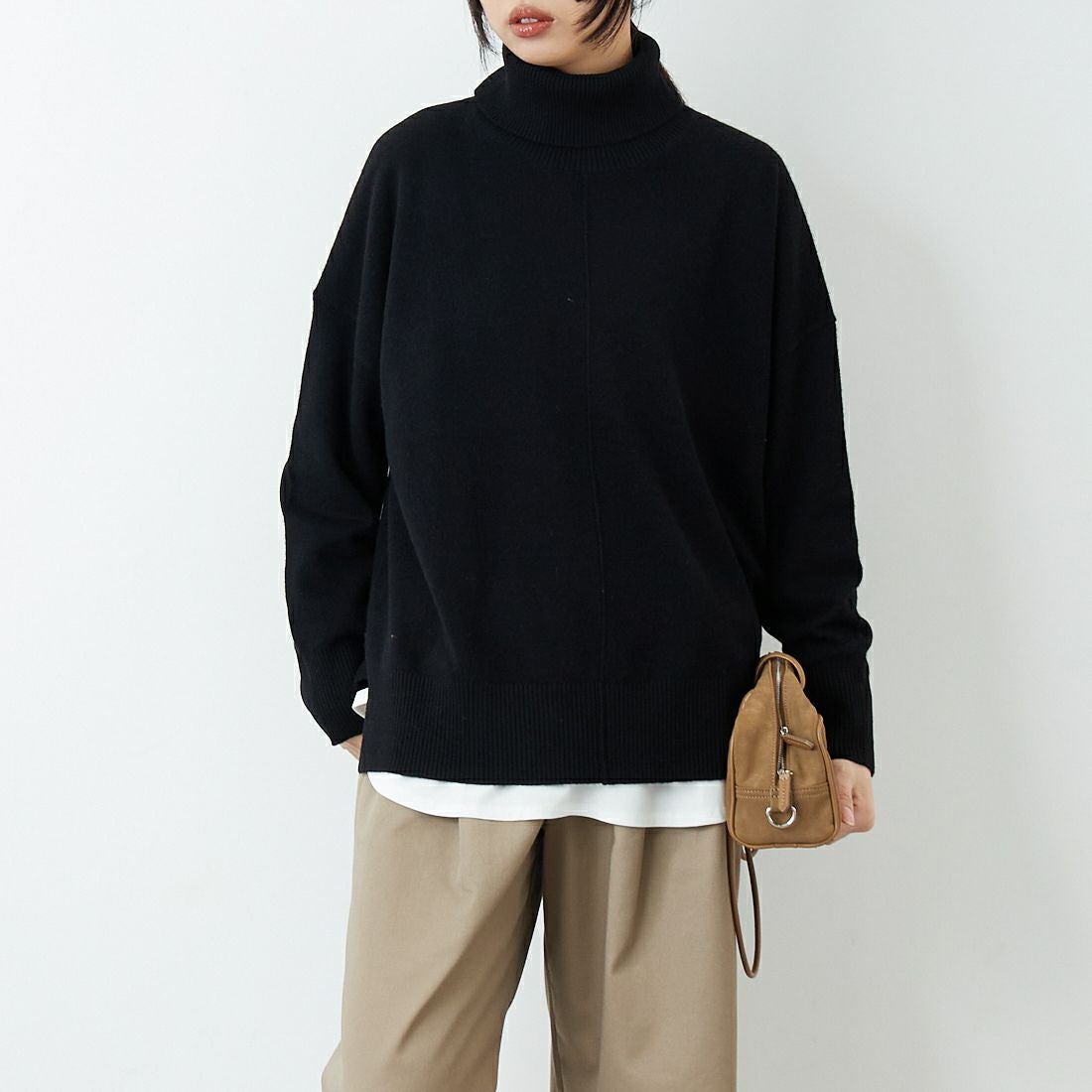 Jeans Factory Clothes [ジーンズファクトリークローズ] 12G メリノウールオフタートルネックニット [11256554] 004 ﾌﾞﾗｯｸ &&モデル身長：162cm 着用サイズ：F&&