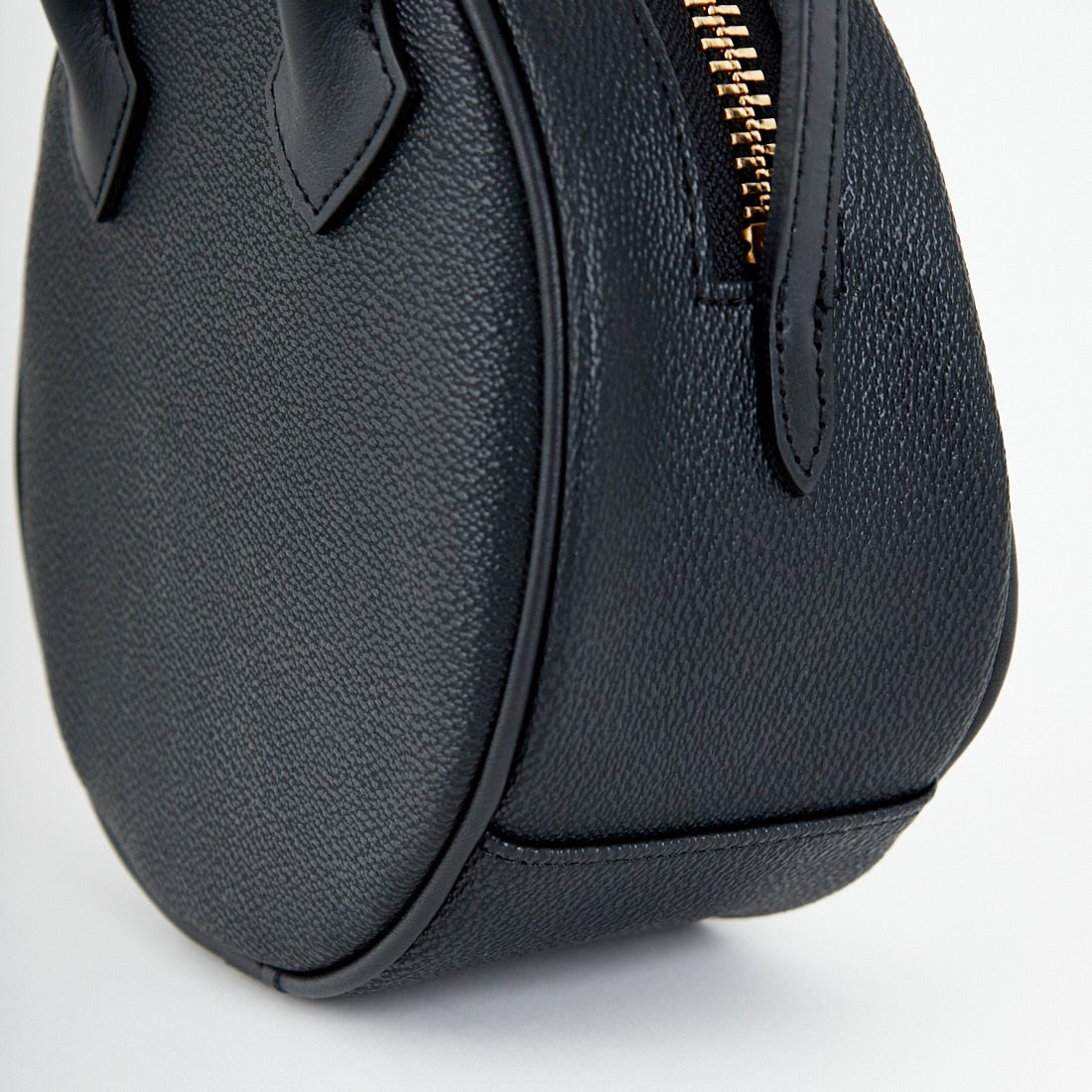 PIENI [ピエニ] MARUTA ショルダーバッグ [MARUTA] BK/BLACK
