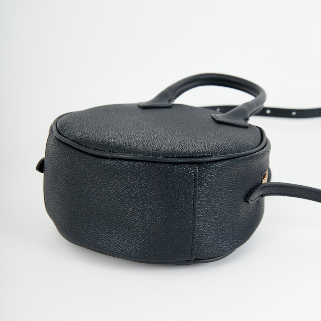 PIENI [ピエニ] MARUTA ショルダーバッグ [MARUTA] BK/BLACK