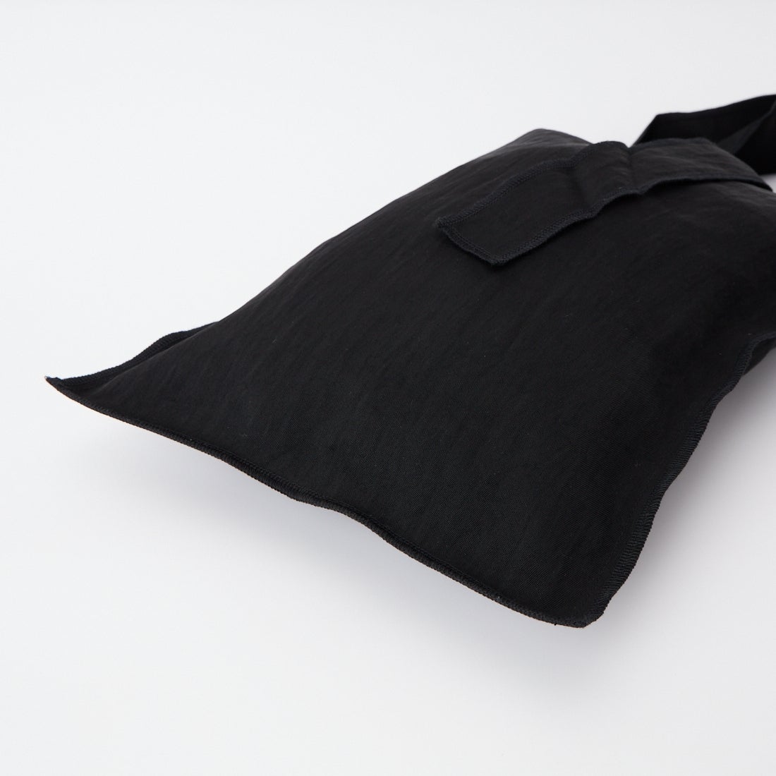 ITTI [イッチ] メリーインサイドアウトトートバッグ M [ITTI-BAG-130-CB] BLACK