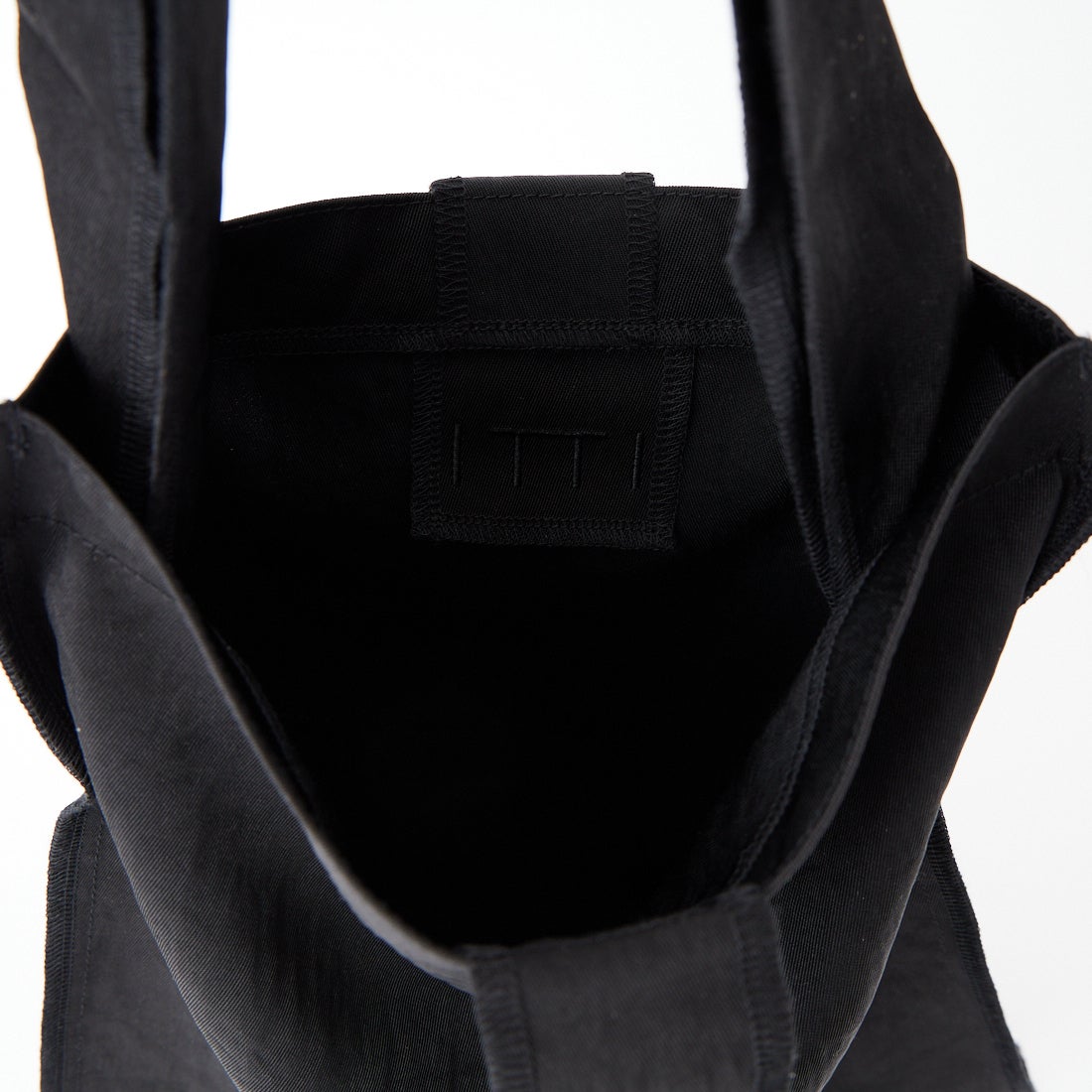 ITTI [イッチ] メリーインサイドアウトトートバッグ M [ITTI-BAG-130-CB] BLACK