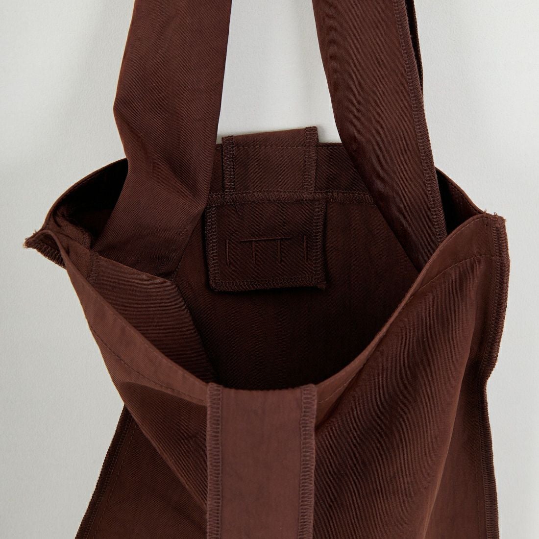 ITTI [イッチ] メリーインサイドアウトトートバッグ M [ITTI-BAG-130-CB] BROWN