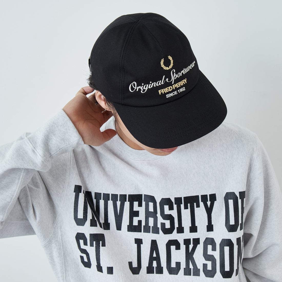 FRED PERRY [フレッドペリー] 別注 ブランデッドツイルキャップ [FPA-26S-038JF] BLACK/SNOW