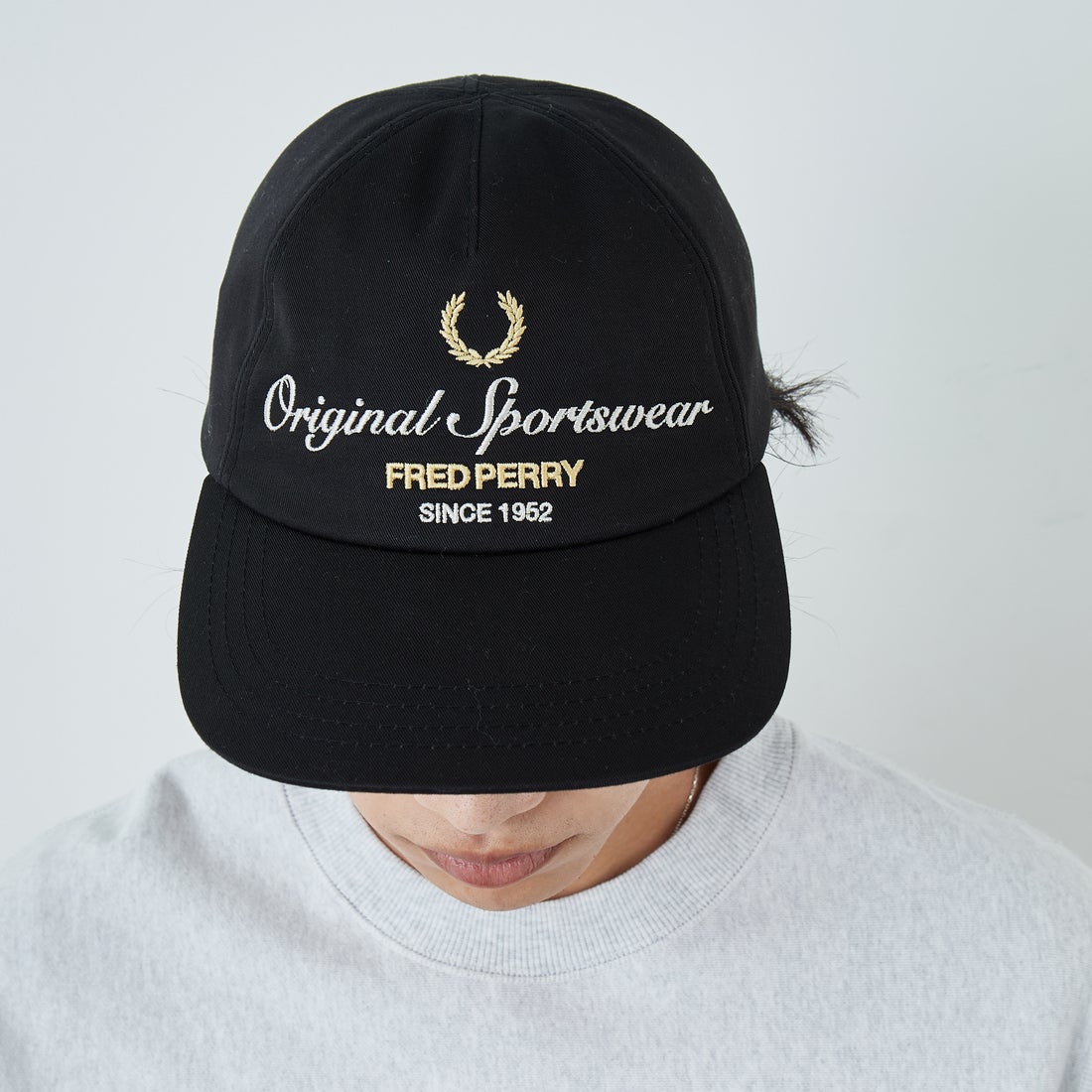 FRED PERRY [フレッドペリー] 別注 ブランデッドツイルキャップ [FPA-26S-038JF] BLACK/SNOW