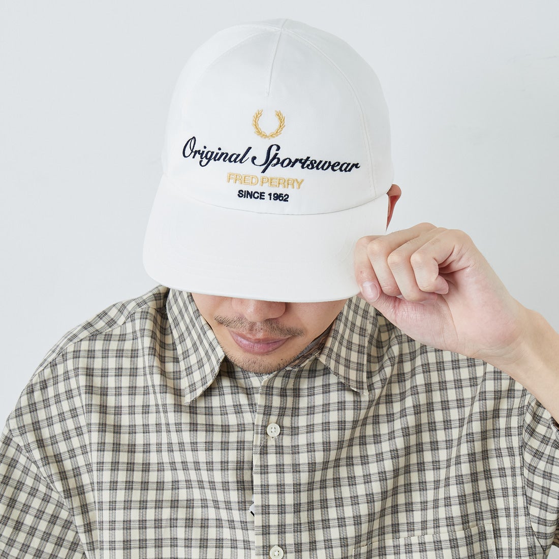 FRED PERRY [フレッドペリー] 別注 ブランデッドツイルキャップ [FPA-26S-038JF] SNOW WHITE