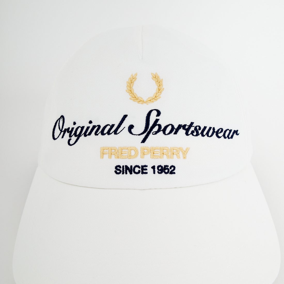 FRED PERRY [フレッドペリー] 別注 ブランデッドツイルキャップ [FPA-26S-038JF] SNOW WHITE
