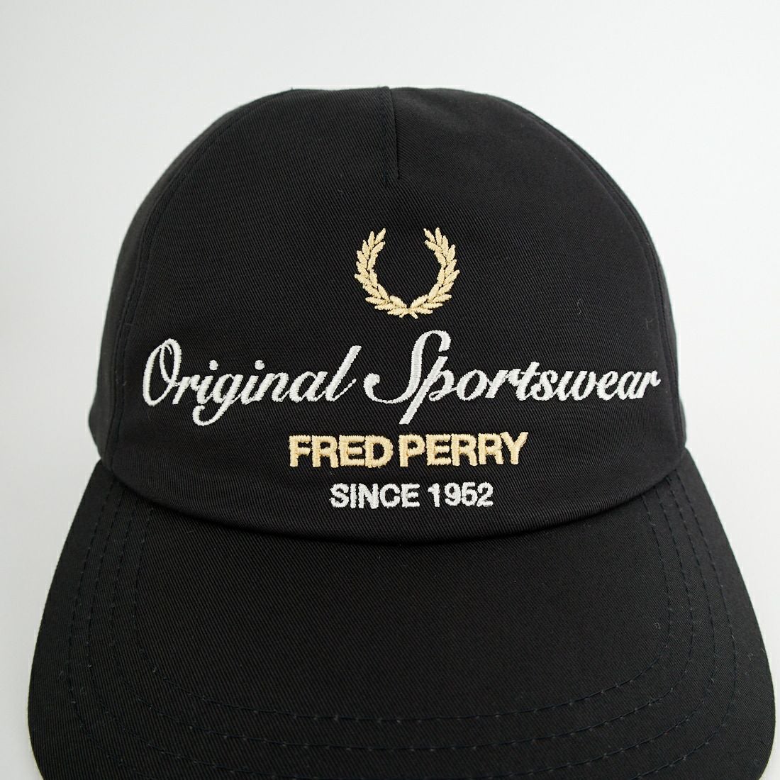 FRED PERRY [フレッドペリー] 別注 ブランデッドツイルキャップ [FPA-26S-038JF] BLACK/SNOW