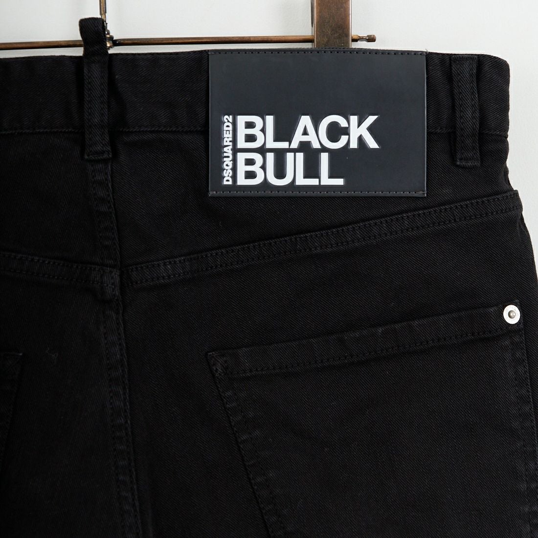 Dsquared2 [ディースクエアード] ブラックブル トラックデニムパンツ [74KB1029-39781] 900 BLACK