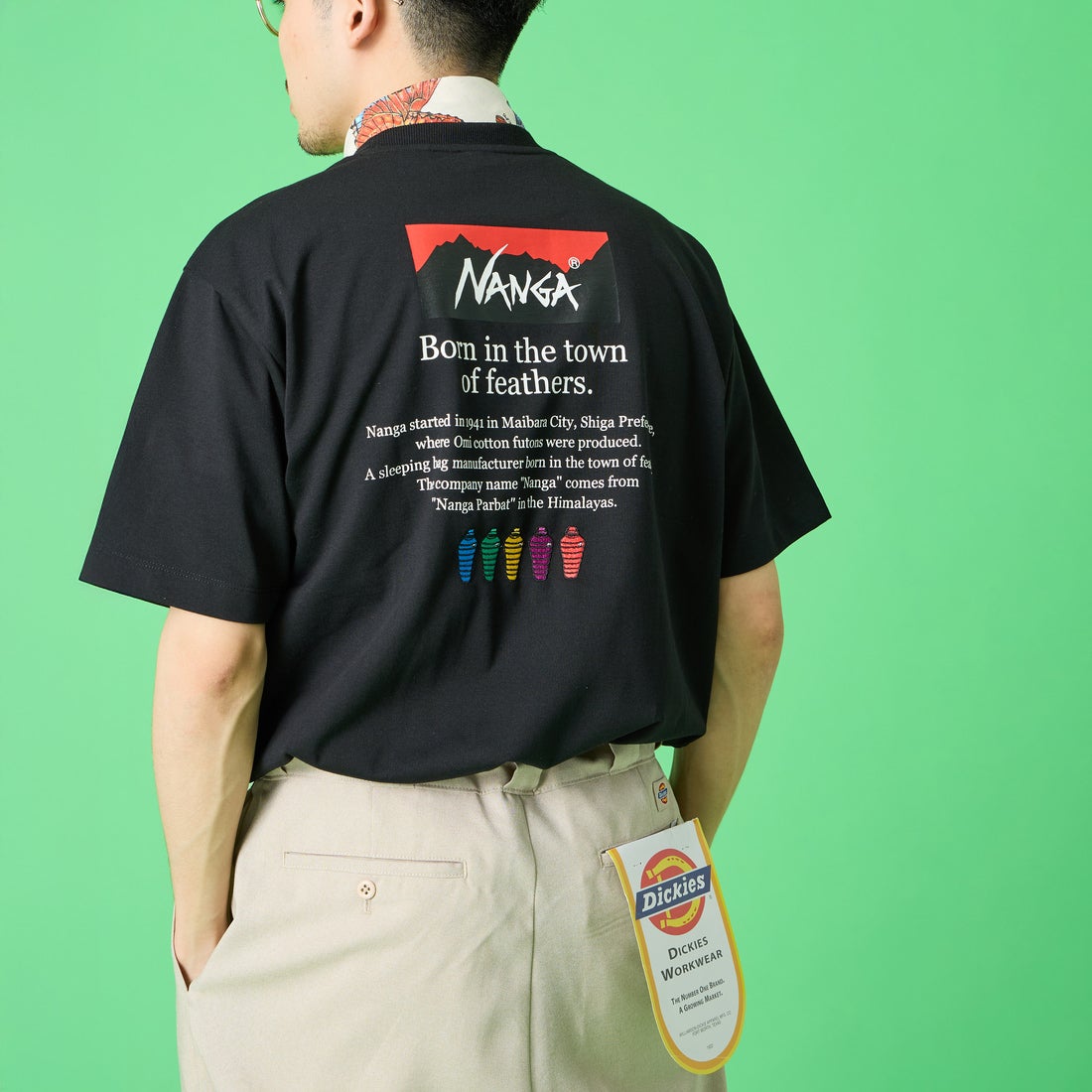 JEANSFACTORY × NANGA [ジーンズファクトリー × ナンガ] 別注 ヒストリーロゴ バックプリントTシャツ [NW26SS-JF2] BLACK &&モデル身長：168cm 着用サイズ：L&&