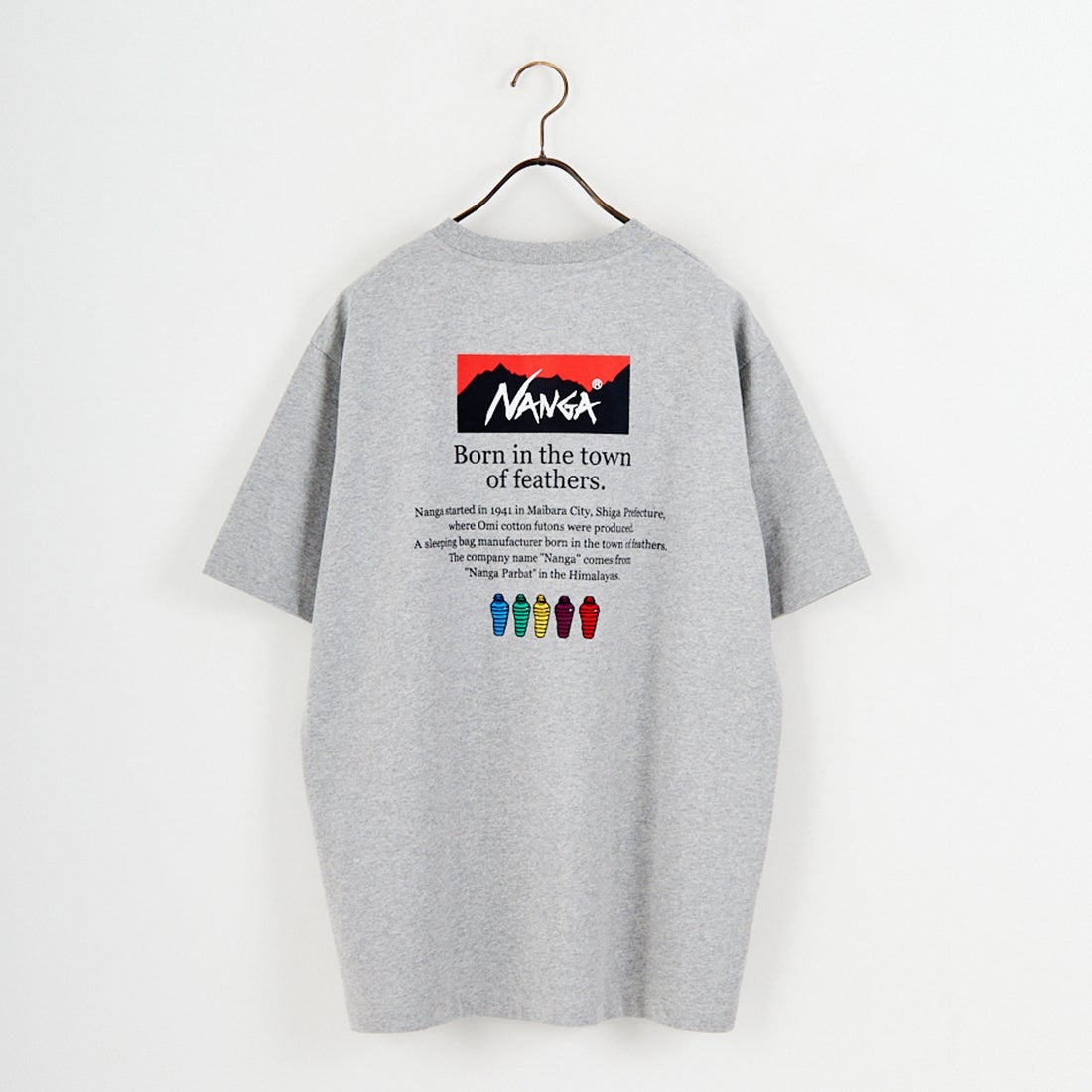 JEANSFACTORY × NANGA [ジーンズファクトリー × ナンガ] 別注 ヒストリーロゴ バックプリントTシャツ [NW26SS-JF2] GRAY