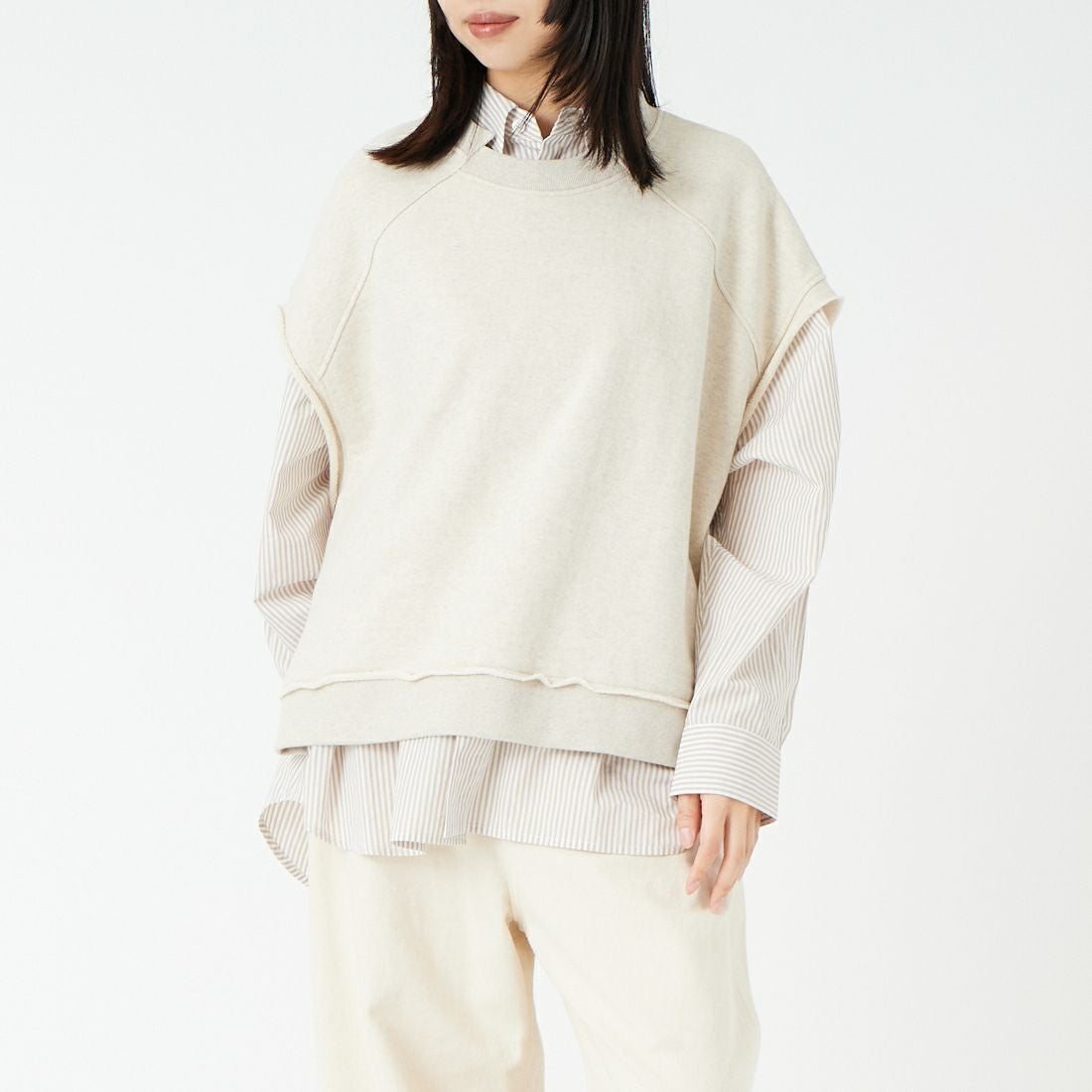 04 IVORY&&モデル身長：162cm 着用サイズ：F&&