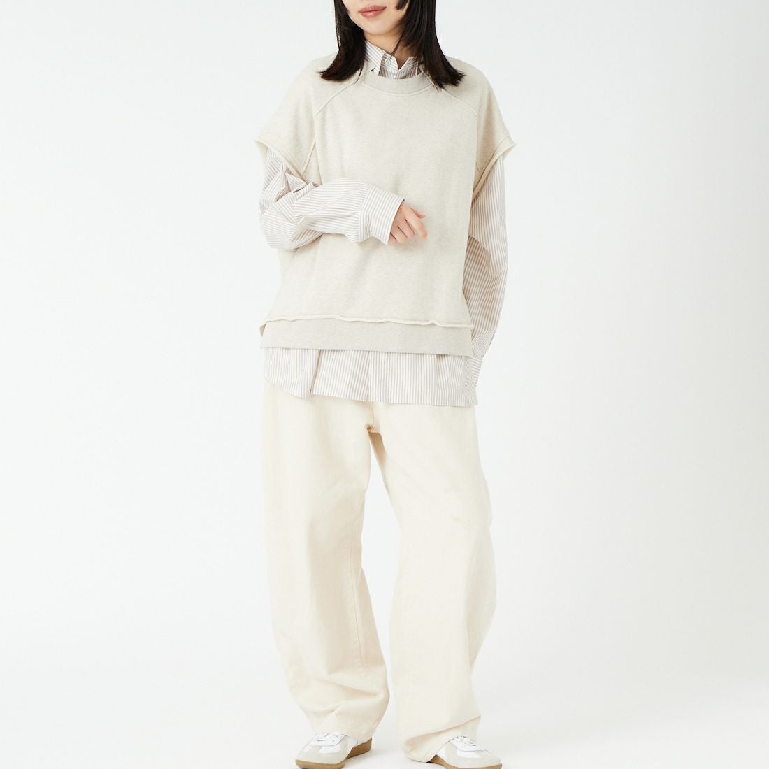 tumugu: [ツムグ] リサイクル度詰め裏毛ベスト [TC25409] 04 IVORY &&モデル身長：162cm 着用サイズ：F&&