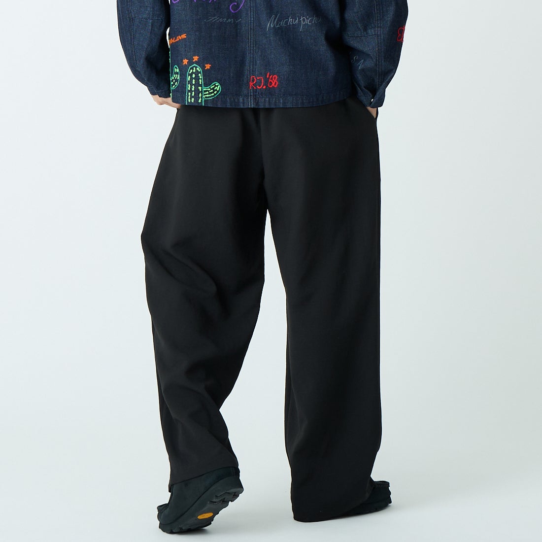 Noir Fabrik [ヌワールファブリック] ミニマルワイドスラックス [NF