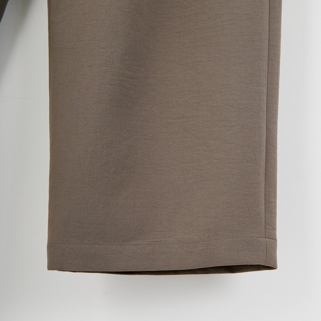 Noir Fabrik [ヌワールファブリック] ミニマルワイドスラックス [NF-261-009] GREIGE