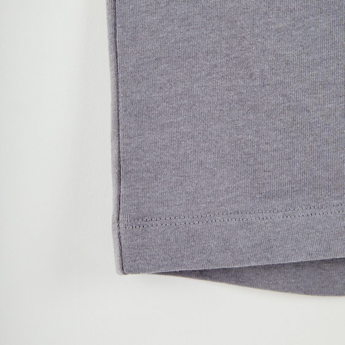 JEANSFACTORY × NANGA [ジーンズファクトリー × ナンガ] 別注 ブランドロゴ刺繍 ショートスリーブTシャツ [NW26SS-JF3] CHARCOAL