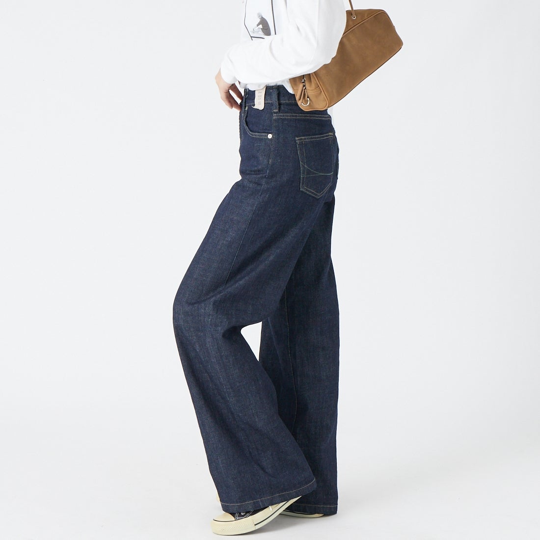 SOMETHING [サムシング] LISA NOUVEAU WIDE/ワイドデニムパンツ [STG10] 00 ONEWASH &&モデル身長：162cm 着用サイズ：XS&&