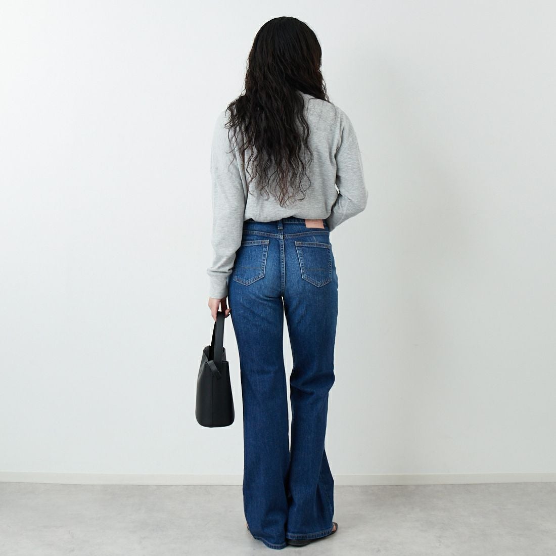 SOMETHING [サムシング] LISA NOUVEAU FLARE/フレアデニムパンツ [STG11] 36 M.DARK &&モデル身長：162cm 着用サイズ：28&&