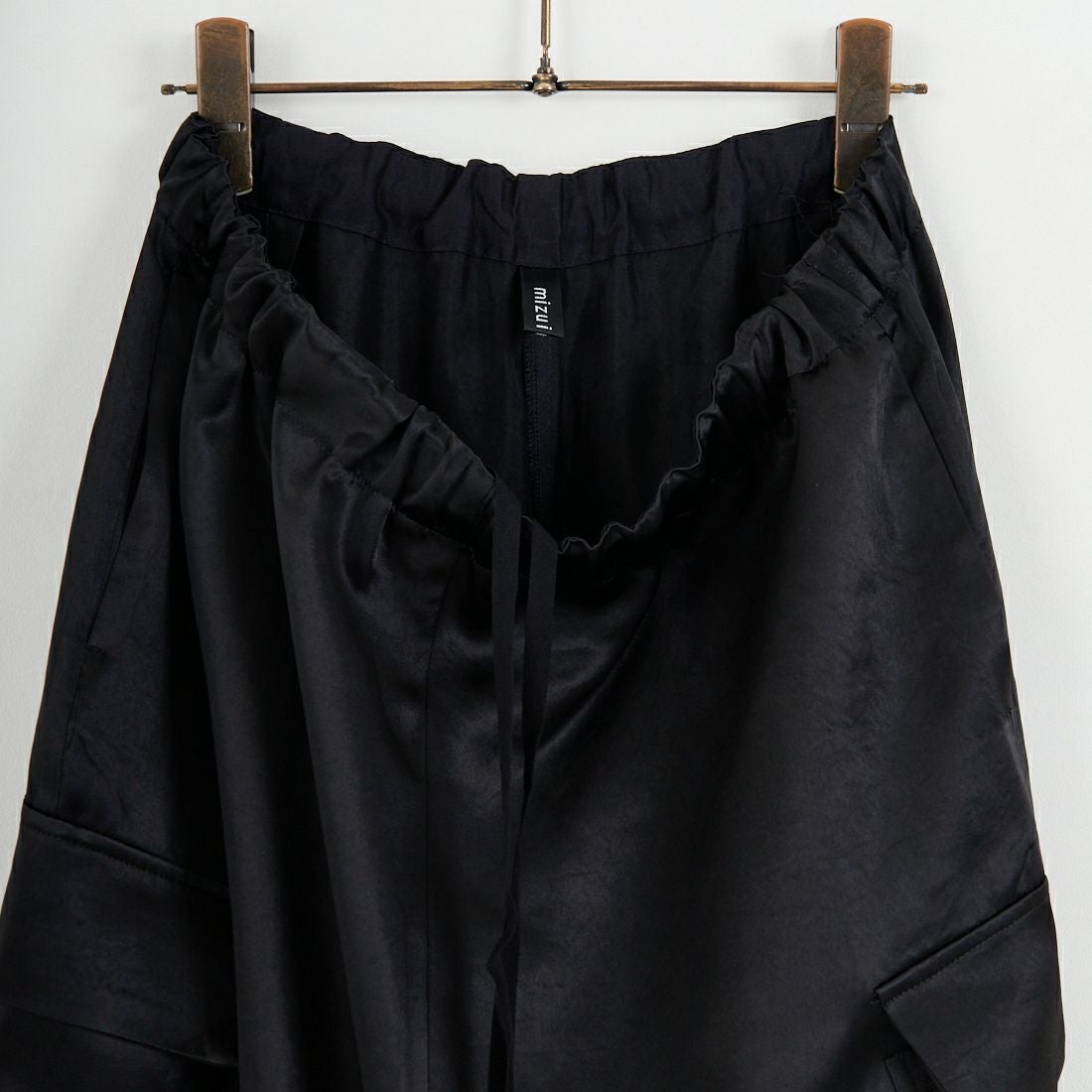 mizuiro ind [ミズイロインド] サテンカーゴパンツ [1-260089] 99 BLACK