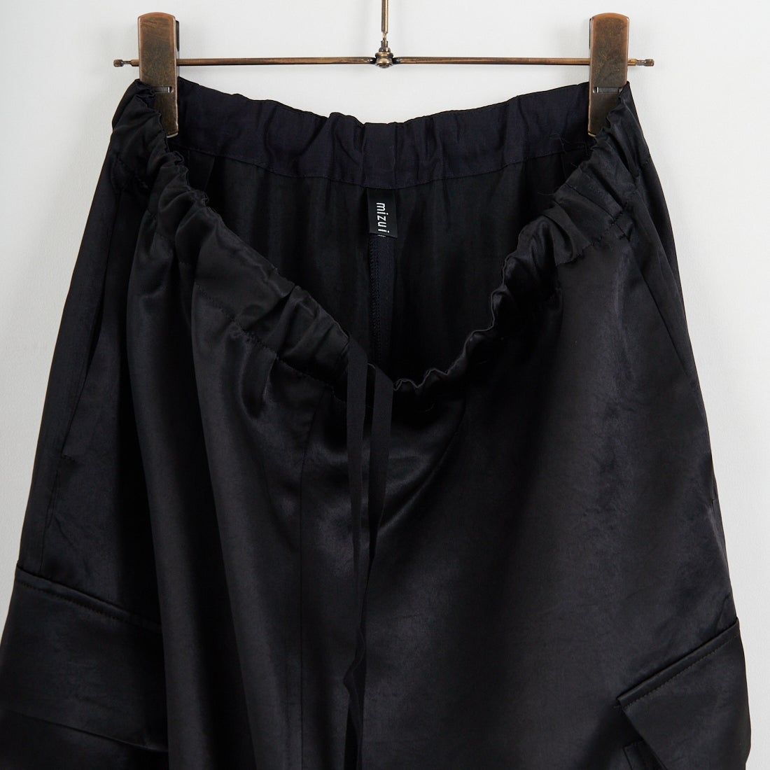 mizuiro ind [ミズイロインド] サテンカーゴパンツ [1-260089] 99 BLACK