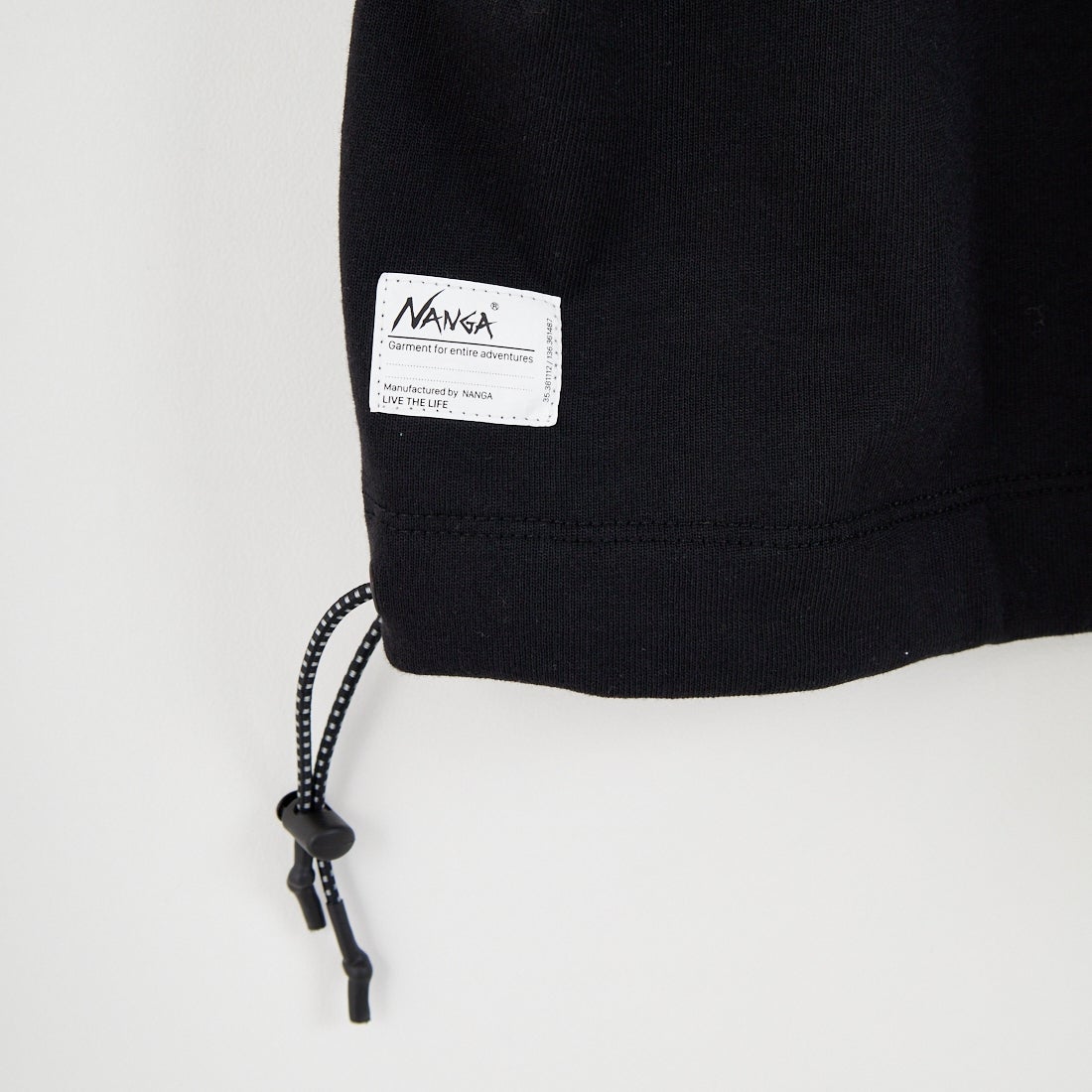 JEANSFACTORY × NANGA [ジーンズファクトリー × ナンガ] 別注 ルーズフィット NEBUKUROバックプリント ドローコードTシャツ [NW26SS-JF8] BLACK