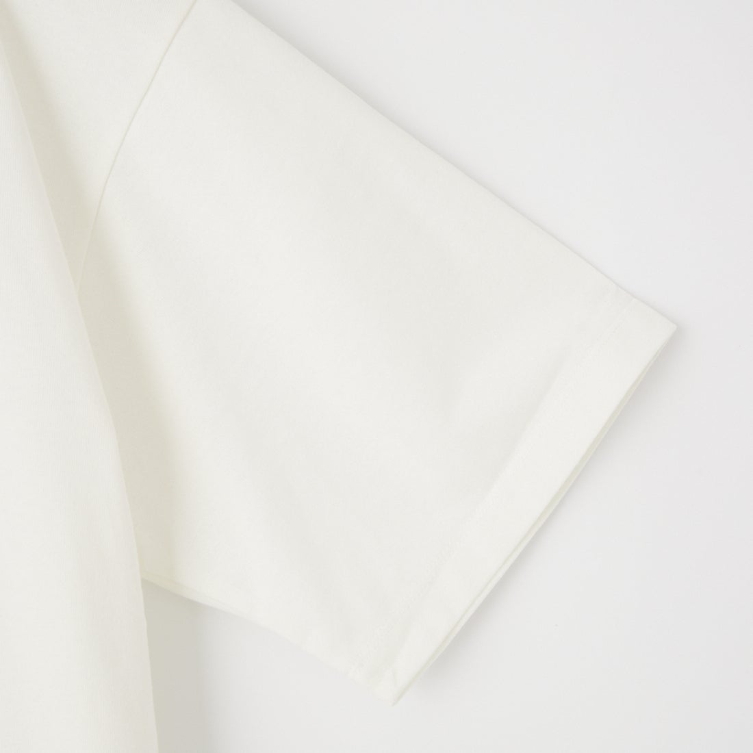 JEANSFACTORY × NANGA [ジーンズファクトリー × ナンガ] 別注 ルーズフィット メッシュ切替え ドローコードTシャツ [NW26SS-JF7] WHITE