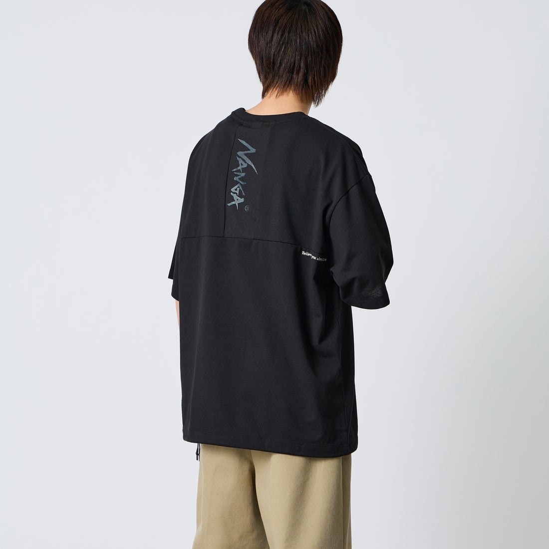 JEANSFACTORY × NANGA [ジーンズファクトリー × ナンガ] 別注 ルーズフィット メッシュ切替え ドローコードTシャツ [NW26SS-JF7] BLACK &&モデル身長：177cm 着用サイズ：XL&&