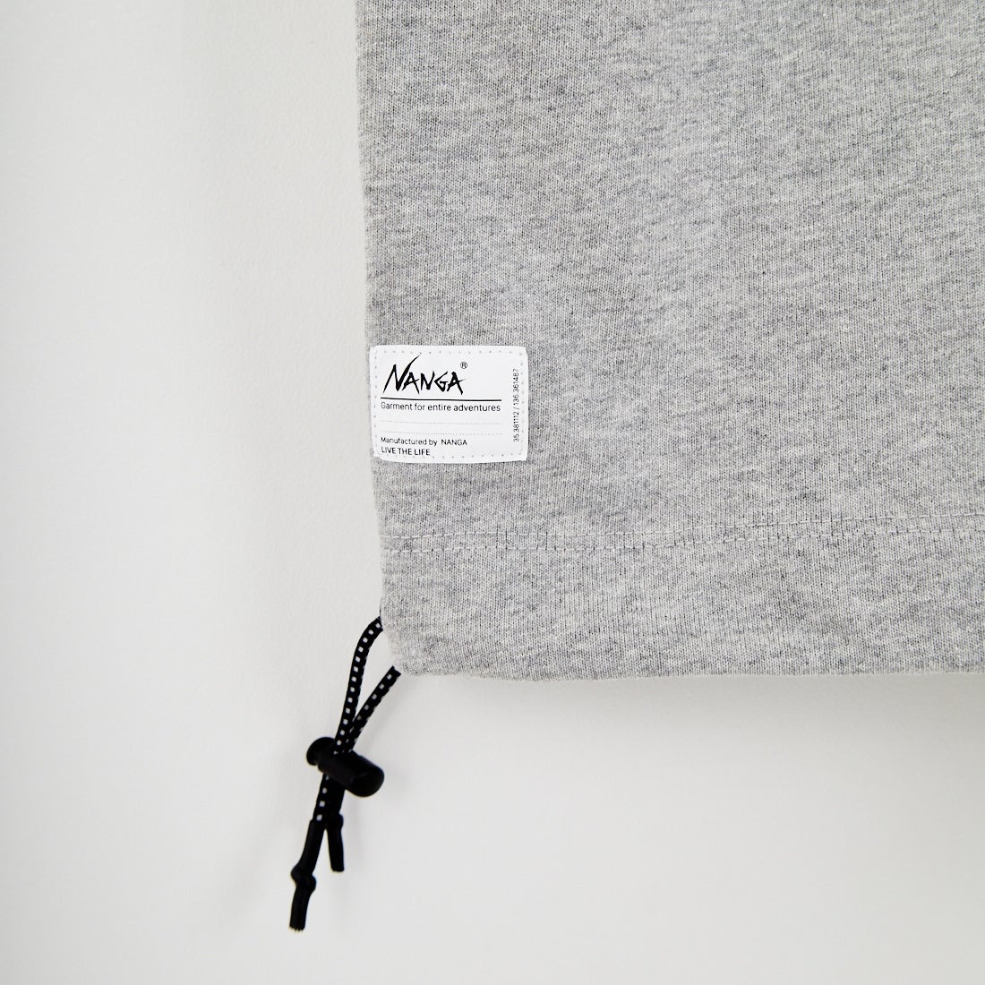 JEANSFACTORY × NANGA [ジーンズファクトリー × ナンガ] 別注 ルーズフィット メッシュ切替え ドローコードTシャツ [NW26SS-JF7] GRAY