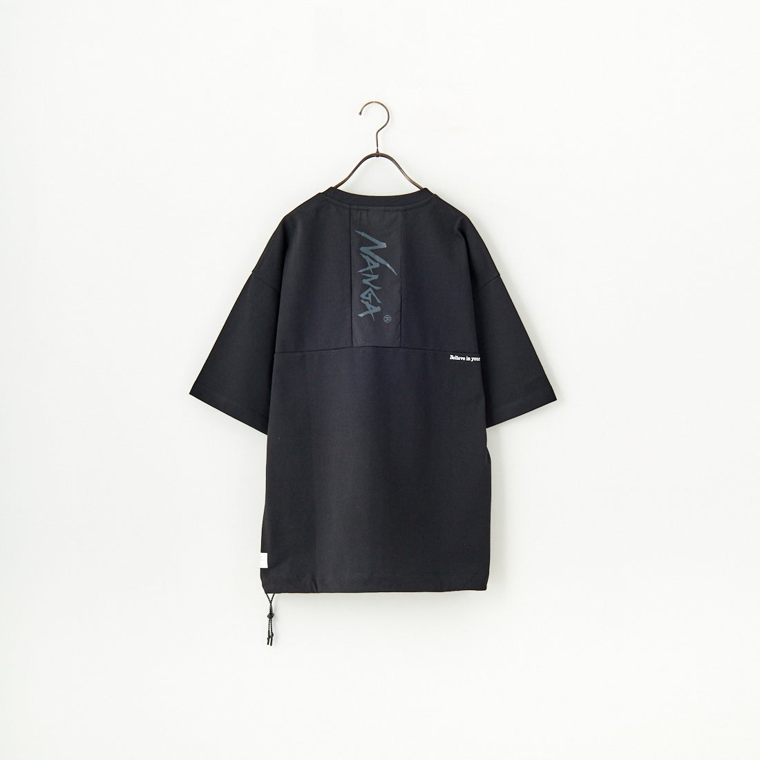 JEANSFACTORY × NANGA [ジーンズファクトリー × ナンガ] 別注 ルーズフィット メッシュ切替え ドローコードTシャツ [NW26SS-JF7] BLACK