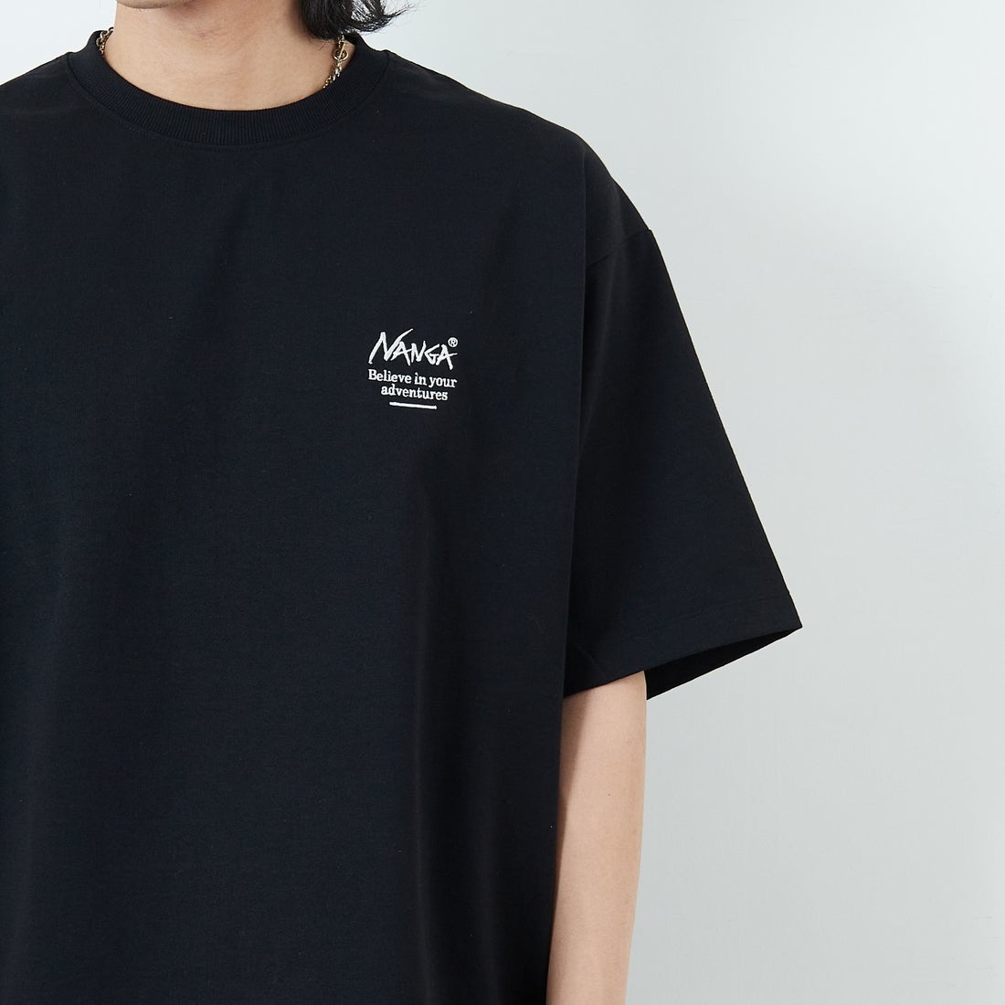 JEANSFACTORY × NANGA [ジーンズファクトリー × ナンガ] 別注 ルーズフィット スクエアロゴバックプリント ドローコードTシャツ [NW26SS-JF6] BLACK