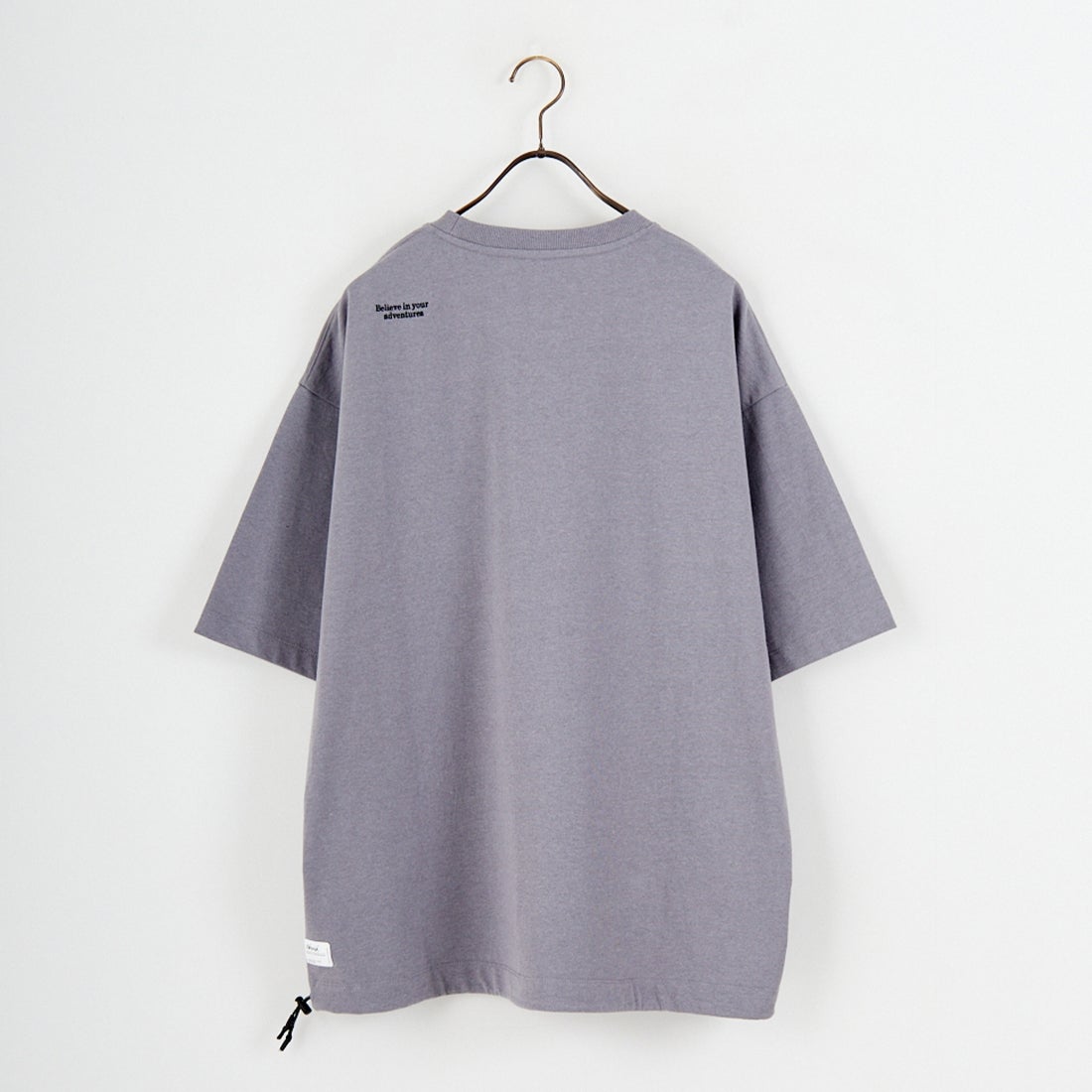 JEANSFACTORY × NANGA [ジーンズファクトリー × ナンガ] 別注 ルーズフィット ドローコードポケットTシャツ [NW26SS-JF5] CHARCOAL