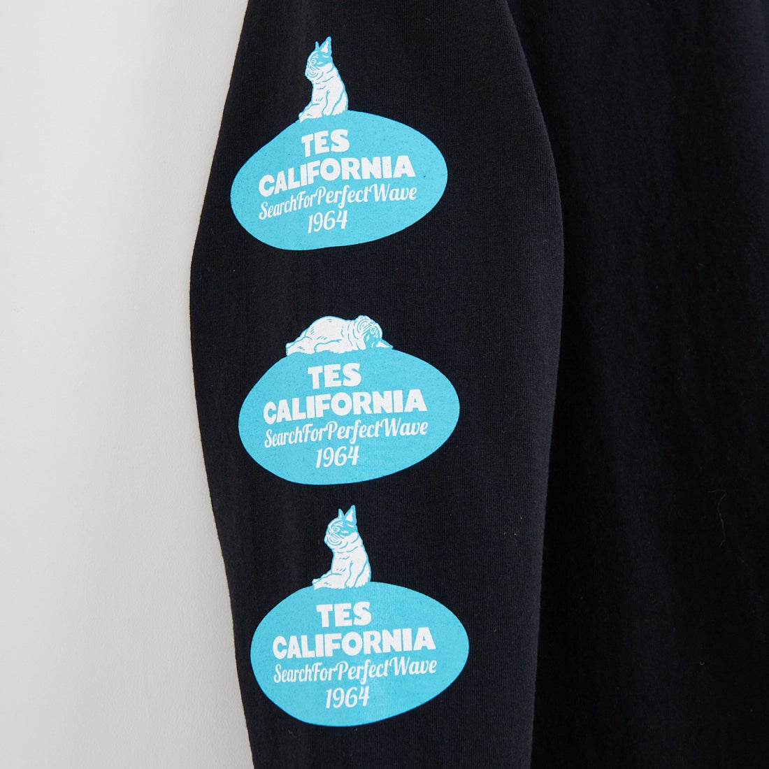 The Endless Summer [エンドレスサマー] オーバルロゴプリント ロングスリーブTシャツ [FH-26374305] 01 BLACK