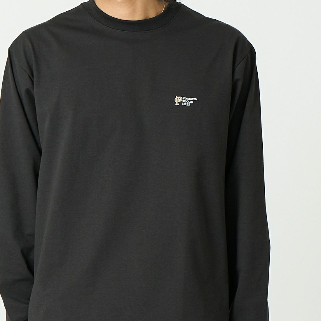 PENDLETON [ペンドルトン] バックプリント ロングスリーブTシャツ [6175-3002] 49 BLACK &&モデル身長：179cm 着用サイズ：M&&