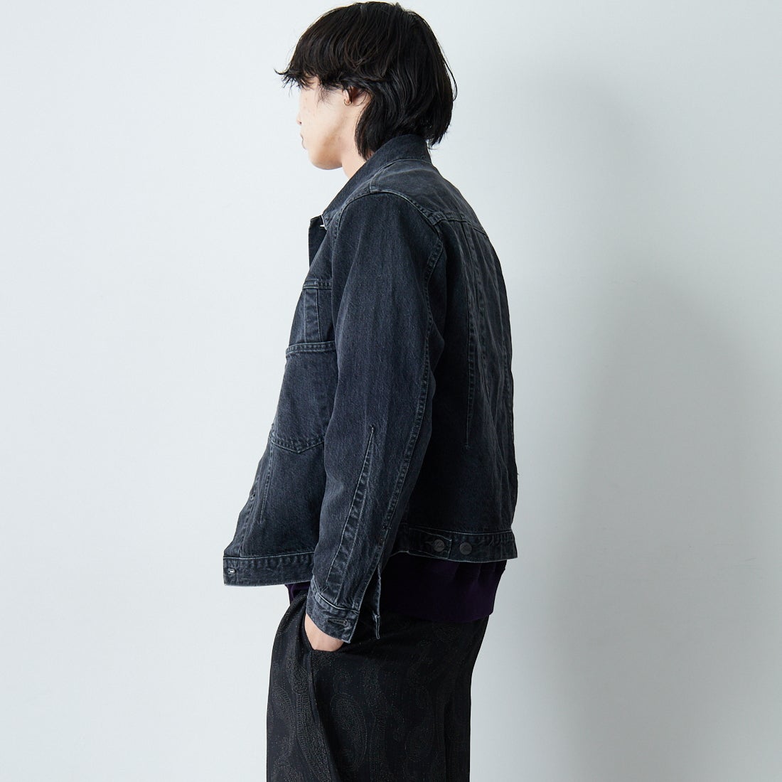 Needles [ニードルズ] 12ozデニム ダーツジーンジャケット [SX199] B BLACK &&モデル身長：179cm 着用サイズ：M&&