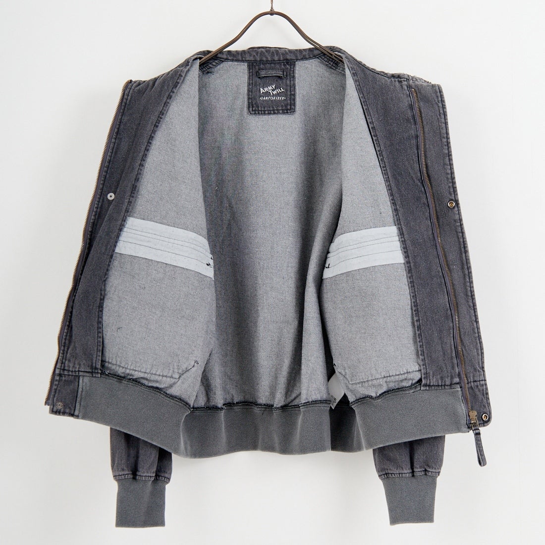 ARMY TWILL SANFORIZED [アーミーツイル サンフォライズド] 別注 ショート丈 デニムブルゾン [AM-2614502-INT-JF] BLACK