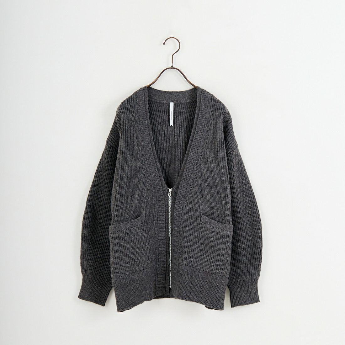 ディニテコリエdignite collierスコットクラブ　チュールセーター新品 ディニテコリエdignite collierスコットクラブ チュールセーター新品